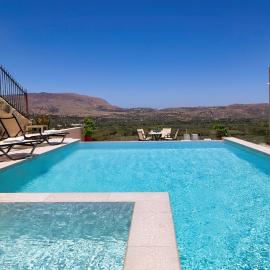 Iconic Villa with private pool and sea view