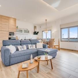 Home2Book Coastal Retreat with Sea Views, Arinaga, hotell i Arinaga
