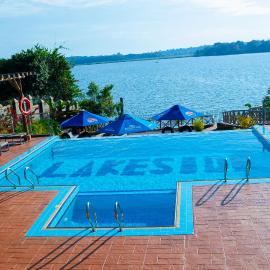 The Lakeside, hotel di Entebbe