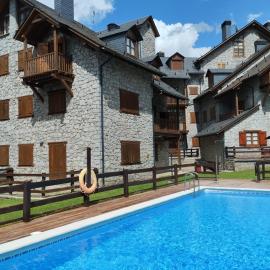 El rincón de Benás, hotel u gradu Anciles