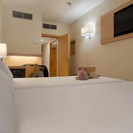 Hotel Condes de Haro, hotel in Logroño