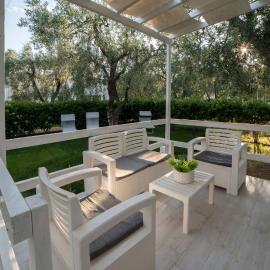 saracena Holiday Home with Private Beach and Swimming Pool