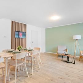 home2stay Apartments in Nürtingen Zentrum Kitchen, Wifi, Smart TV