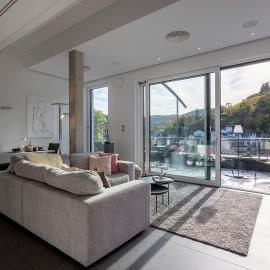 Neu PENTHOUSE MoselTop Luxus Design Klima 2P, hotel in Traben-Trarbach