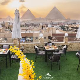 Alba pyramids view, hotel en El Cairo