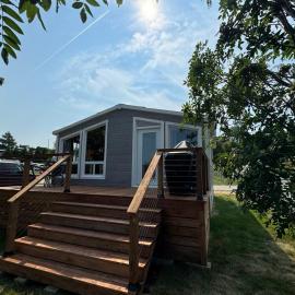 Camping St-Mathieu, hotel in Saint Mathieu de Rioux