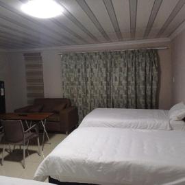 Willow Guest house, hotel en Vereeniging