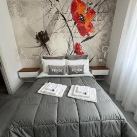 B&B Prestige Apartment - Metropolitana MM1 - Duomo San Babila Milano centro - Castello Sforzesco - Stadio San Siro - Forum Assago - Fiera Milano, Hotel in Corsico