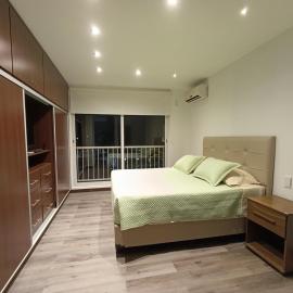 Chuflay Apartments, Barrio El Molino pleno centro Tarijeño: Tarija'da bir otel