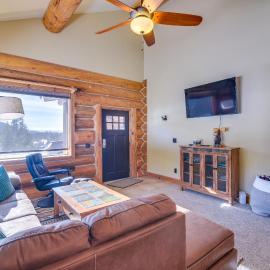 Close to RMNP & Beach: Grand Lake Cabin Retreat!