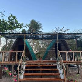 Tiliponan Nipa Hut, hotel in Buenavista