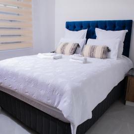 One Bedroom Apartment A4, hotel in Cape Town