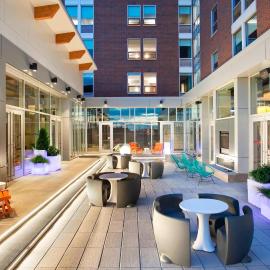 Aloft by Marriott Syracuse Inner Harbor, hótel í Syracuse