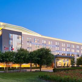 Aloft by Marriott Plano โรงแรมในพลาโน