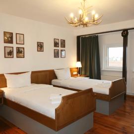 LODGE by Comfort Housing - 2 bedroom apartment, hotelli kohteessa Falkensee