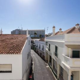Spacious Family Oasis in Tavira by Lisbeyond, hotel u gradu Tavira
