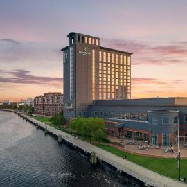 Renaissance Portsmouth-Norfolk Waterfront Hotel, hotel v destinaci Portsmouth