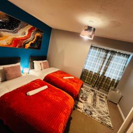 Chic 2BR escape near Luton Airport&Train Stn, Whipsnade zoo, Contractors