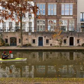 2 Luxurious canal apartments in Utrecht, hotelli Utrechtissä