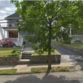 Charming Victorian Home in the Heart of White Plains, hotel v destinaci White Plains
