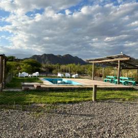 Salir del Cráter Apart, hotel in Chilecito