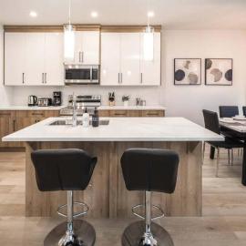 Large 3BR w AC & FREE Banff Pass