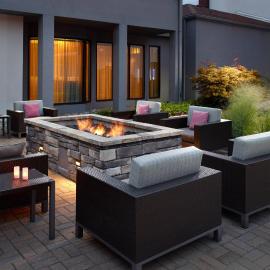 Courtyard by Marriott Raleigh Cary, hotel a Cary