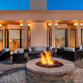 Courtyard by Marriott Rockville, hotel sa Rockville