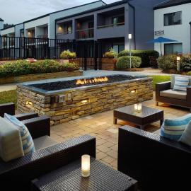 Courtyard by Marriott Raleigh Midtown, hotel din Raleigh