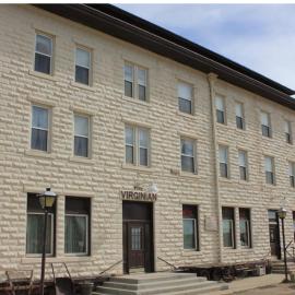 Virginian Hotel, khách sạn ở Sterling