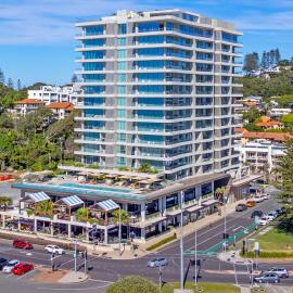 Oceanview 2BR 2BA in The Miles Residences Kirra