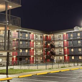 Ramada by Wyndham Kenner New Orleans Airport South, хотел в Кенер