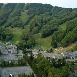 Mountain View Suite at Jiminy Peak - Ski On Off - Near Elevator Pool and Lobby