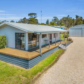 5 Lees Road, Mallacoota