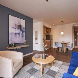 Caluce Apt 5C by Letoh