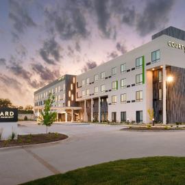 Courtyard Ames, hotel en Ames
