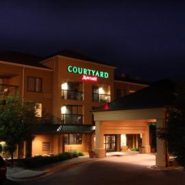 Courtyard by Marriott Flint Grand Blanc, viešbutis mieste Flintas