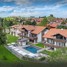 FOR MOMENTS Apartments & Spa, hotel di Roßhaupten
