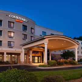 Courtyard High Point、ハイポイントのホテル