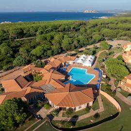 Residence Baia dei Mirti, hotel a Vignola Mare