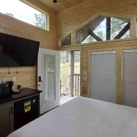 062B Grand Canyon South Rim Chalet with King Bed