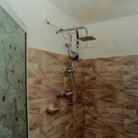 Ruwi Home Stay, hotel in Boossa