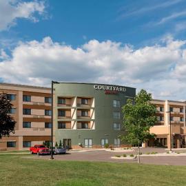 Courtyard by Marriott Battle Creek，巴特爾克里克的飯店