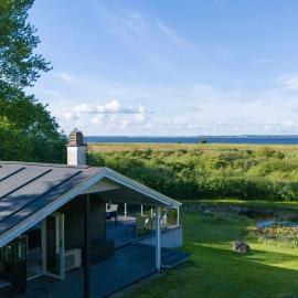 Panoramic View And Terrace In Charming Home