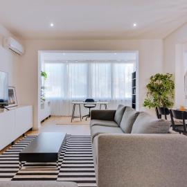 Apartment with Rooftop and work space in Quarteira, hotel in Quarteira