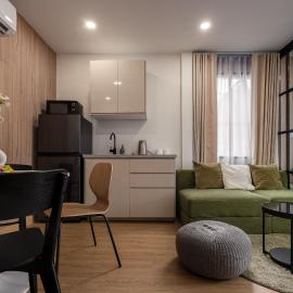 3 Bed 3 Bath / Luxury / 1 min walk to BTS Asok