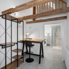 myminiaparts Gemütliches Studio mit Arbeitsplatz