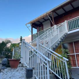 KAZ'AN NOU Location de vacance avec vue imprenable, готель у місті Буянт