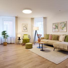 BG Living & Hosting - Stilvolle Ferienwohnung im Zentrum von Wittlich - 2 Schlafzimmer, Netflix, Waschmaschine, bis 4 Personen，維特利希的飯店