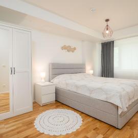 2 bedroom Family Apartment near Spa Tervise Paradiis, hotel i Pärnu